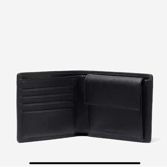 NWT Michael Kors Billfold Wallet in Black Leather with Silver Monogram - Picture 2 of 2